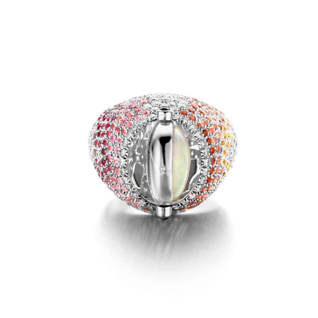 Luna ring