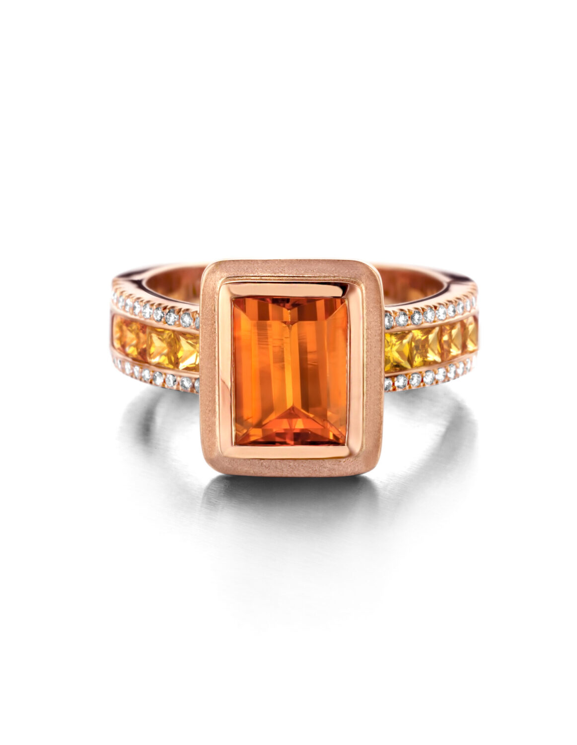 One Of A Kind ring N°128