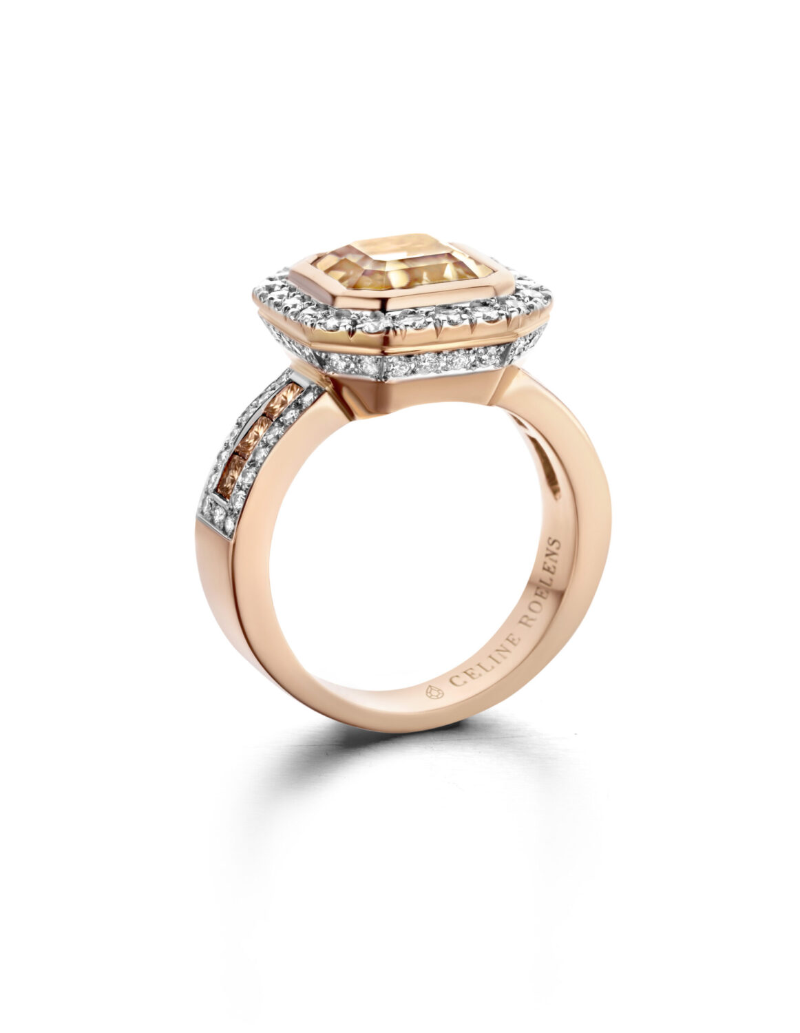 One Of A Kind ring N°115