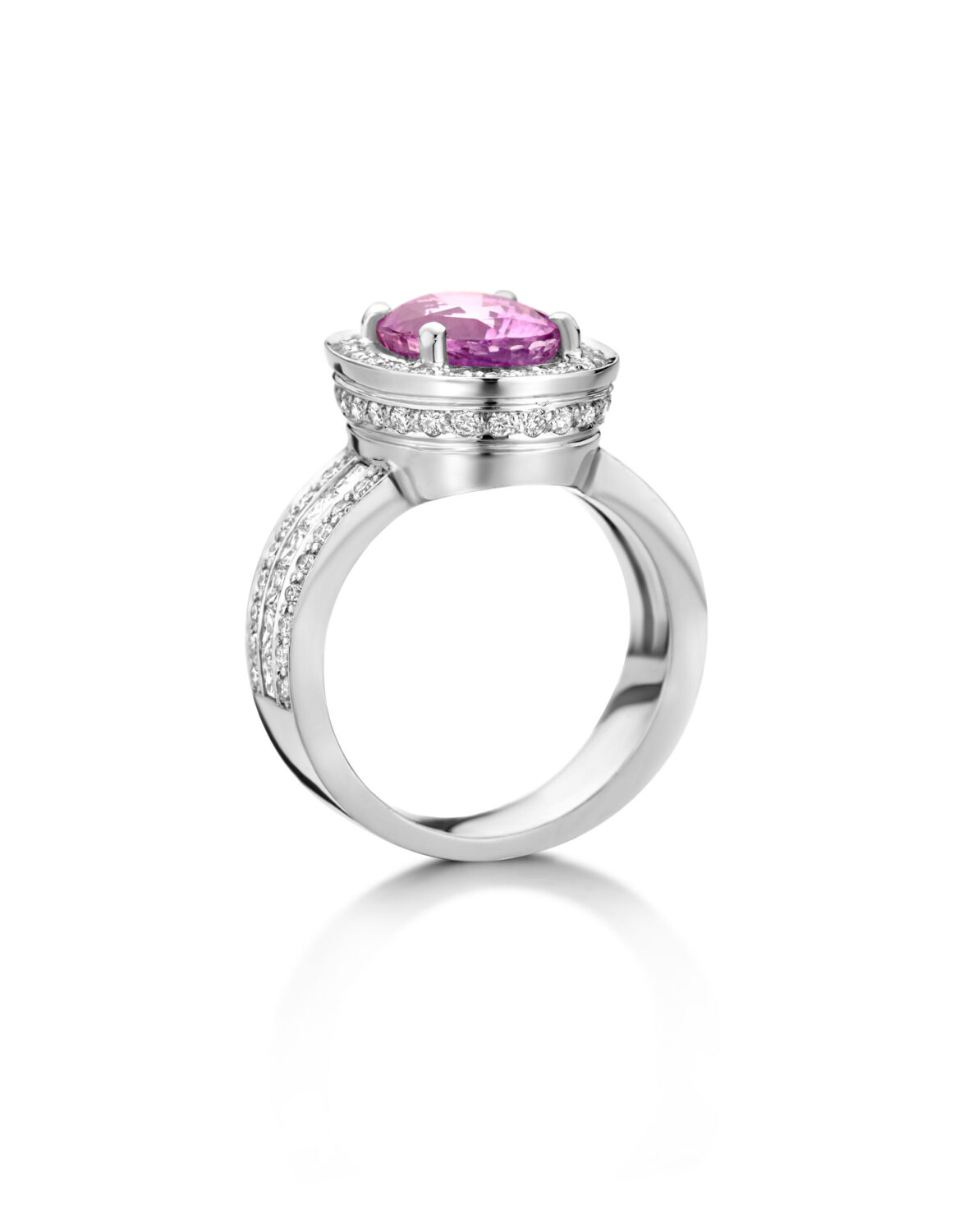 One Of A Kind ring N°129