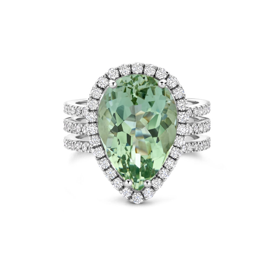 One Of A Kind ring N°187